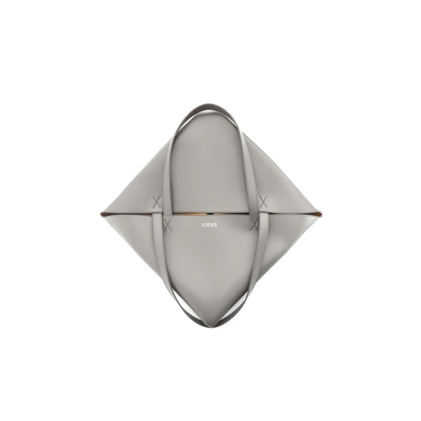 Large Puzzle Fold Tote in shiny calfskin - Image 4