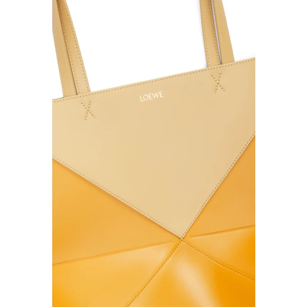 Puzzle Fold Tote in shiny calfskin - Image 6