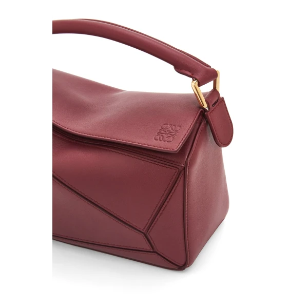Small Puzzle bag in classic calfskin - Image 8