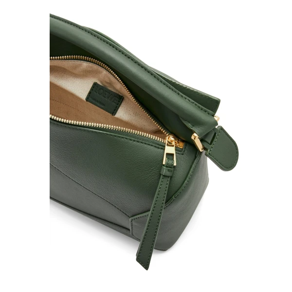 Small Puzzle bag in classic calfskin - Image 9