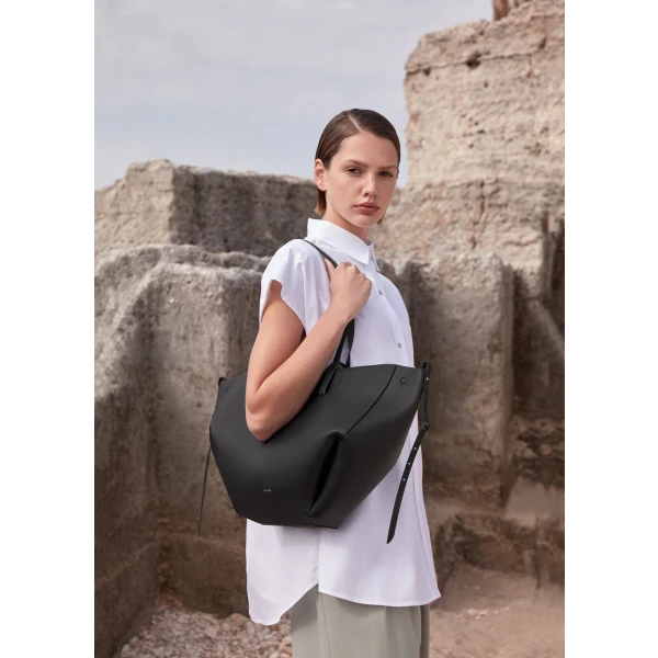 Polene Cyme Edition Textured Black, view 3