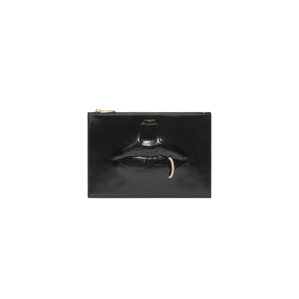 Molded Mouth Clutch
