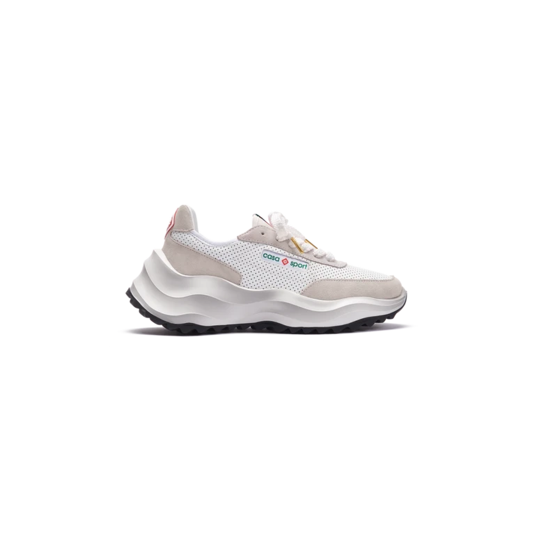 cream sneaker