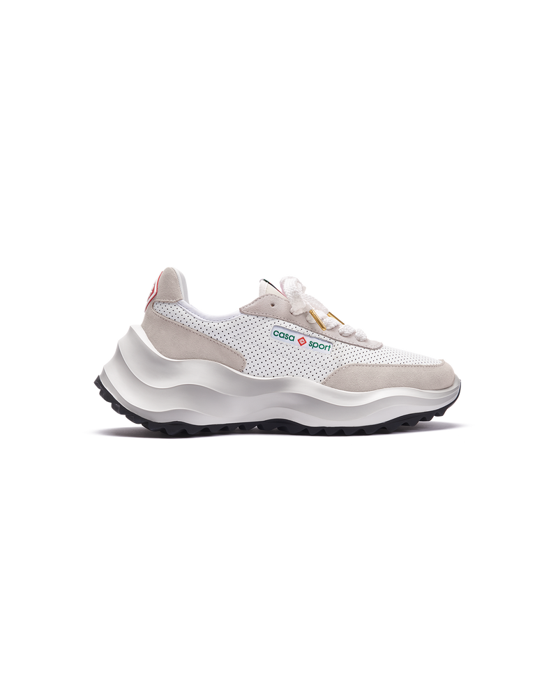 cream sneaker