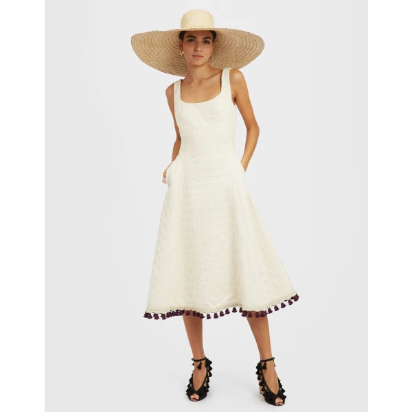 Sophia Dress Embroidered Creamy in Jacquard - Image 3