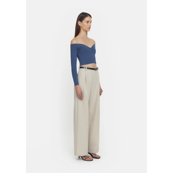 Viktoria and Woods Tops