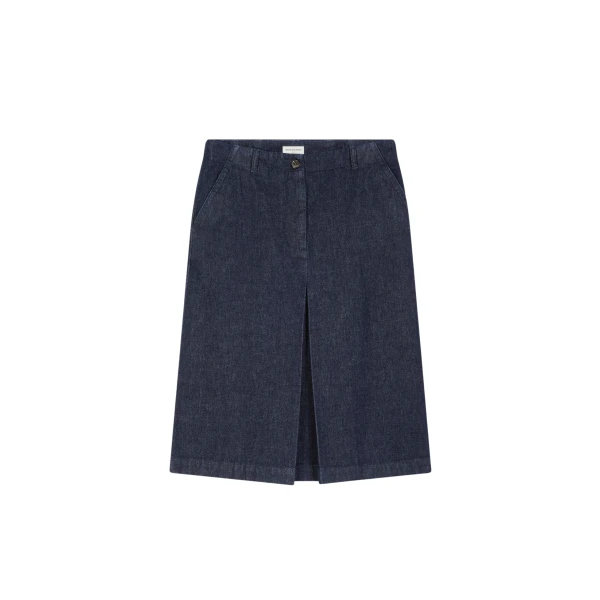 Pleated denim skirt