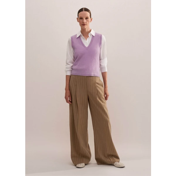 Cashmere Lace Stitch Fashioned Sweater Vest - Image 5