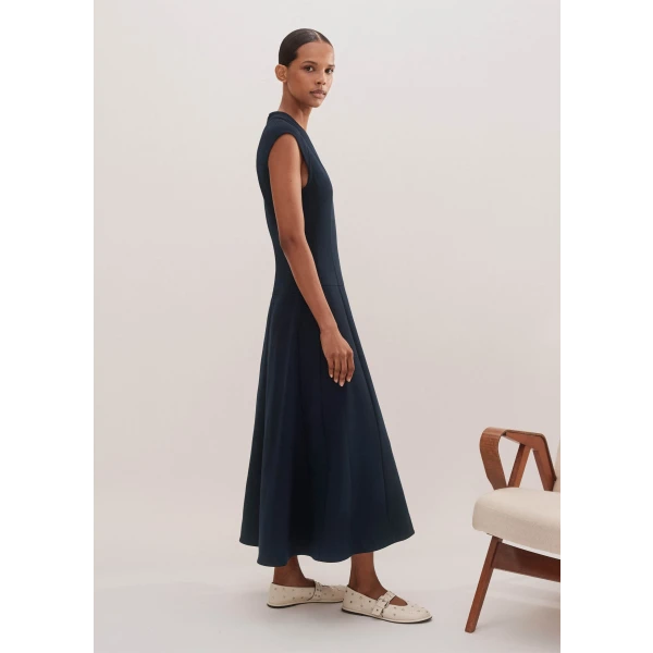 Travel Tailoring Maxi Dress + Belt - Image 5
