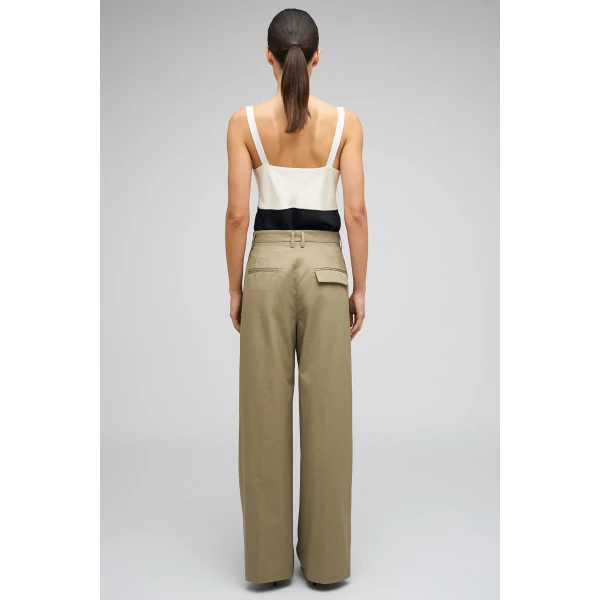 Cotton Pleat Pant