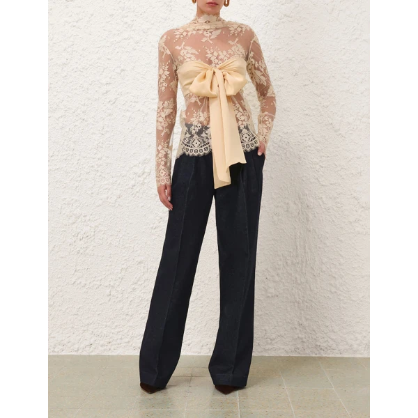 Illustration Lace Bow Bodice - Image 7