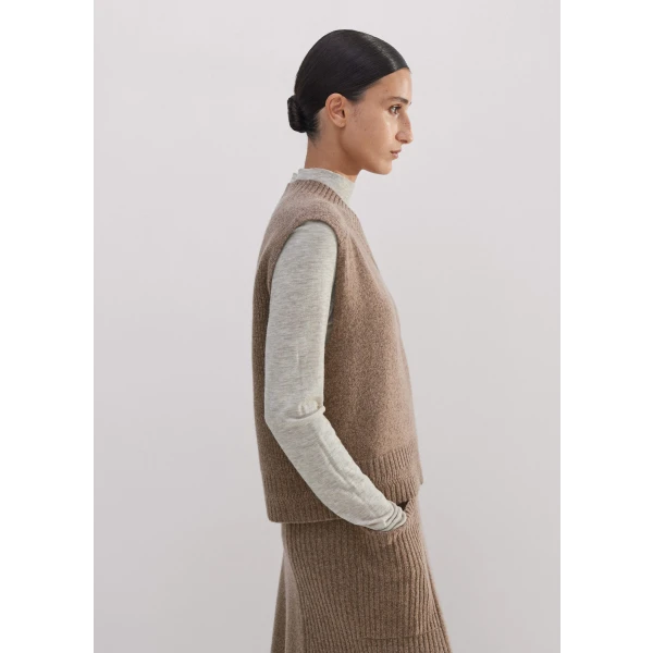 Merino Cashmere High V-Neck Sweater Vest - Image 6