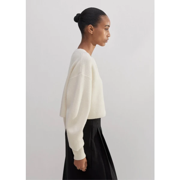 Dramatic Sleeve Crop Knit Jacket - Image 5