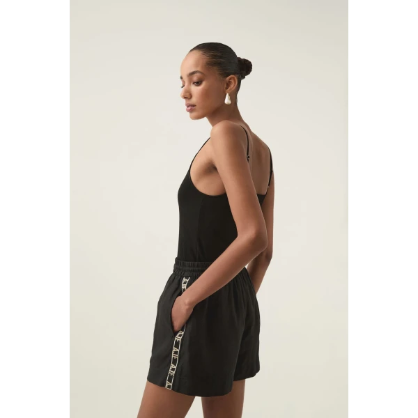 Imogen Logo Linen Short - Image 7