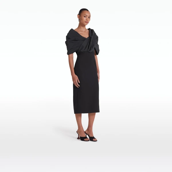 safiyaa gown