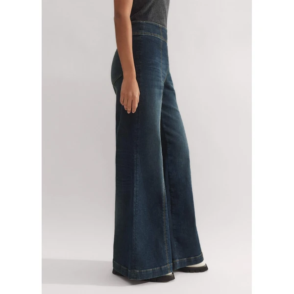 Me and Em Pants luxury Clothing from  Luxury Handbags Marketplace