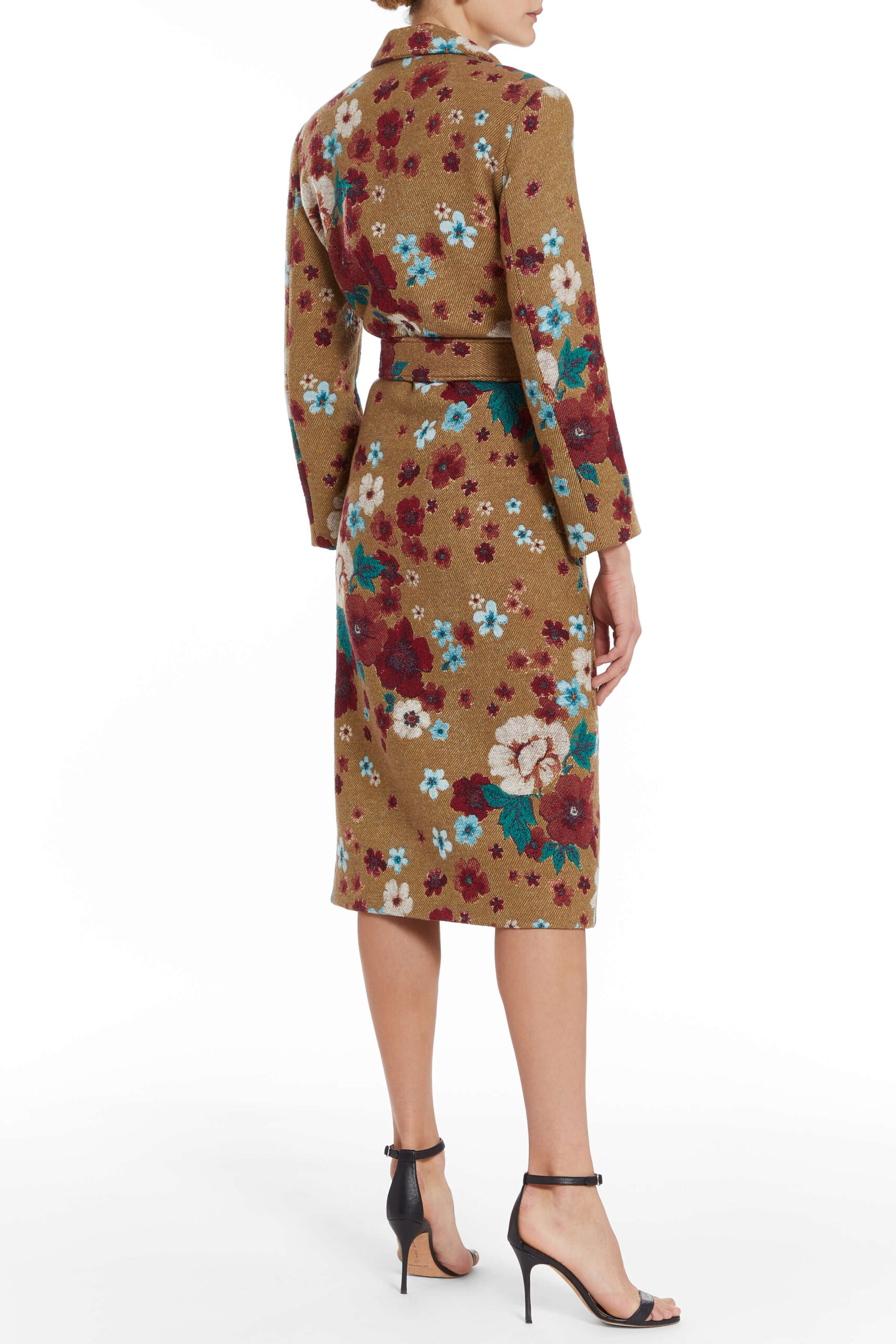 sMarkarianafiyaa gown
