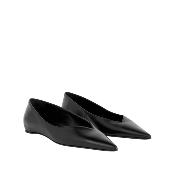 Toteme Leather asymmetric ballerinas black
