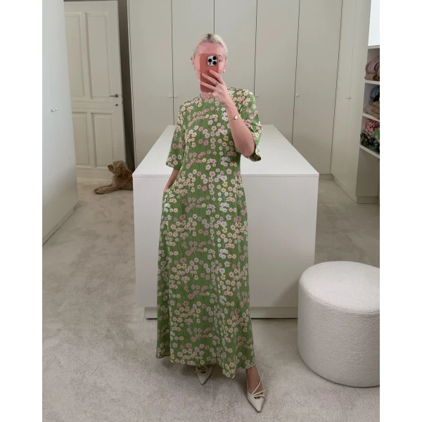 Bernadette dresses