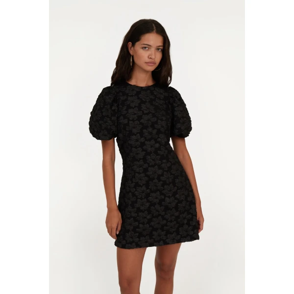 Rotate dress