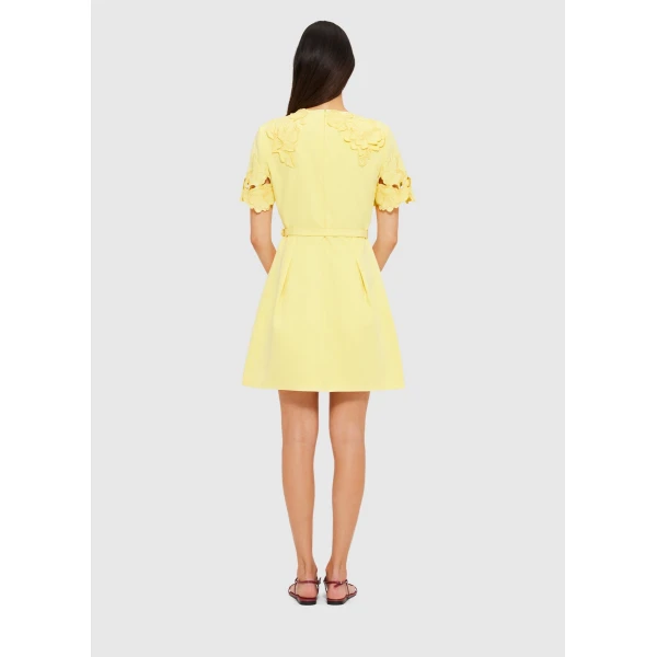 leo lin clothing