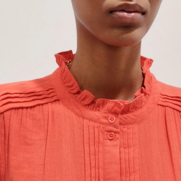 Me and Em Tops luxury Clothing from  Luxury Handbags Marketplace