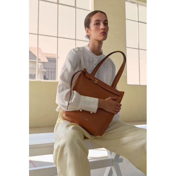 Oroton Tote bag luxury Bags from  Luxury Handbags Marketplace