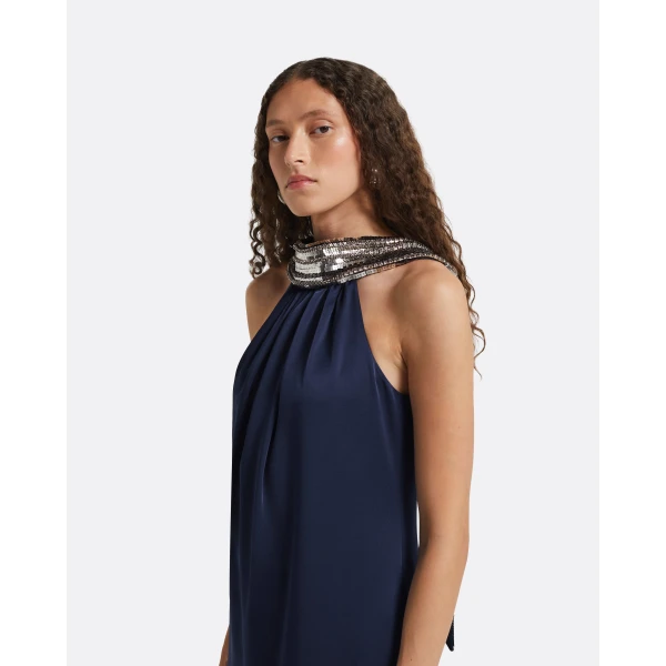 safiyaa gown