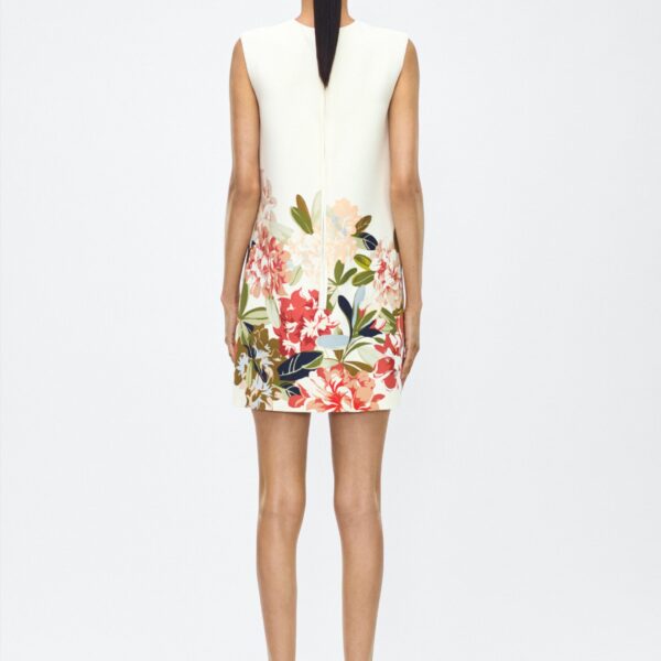 P25 collection: Rendered in luxurious silk wool
