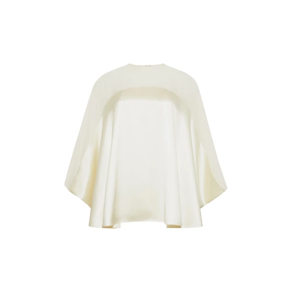 Model facing front – apollo top