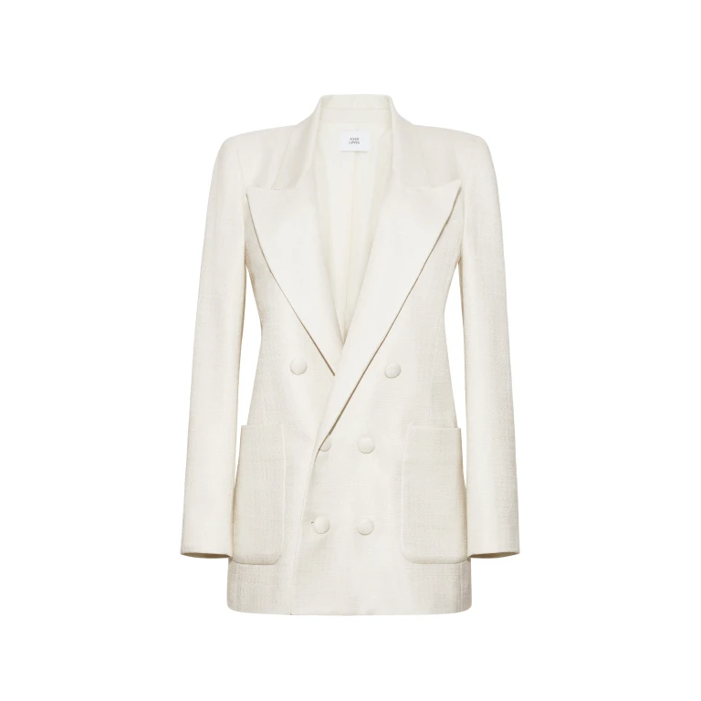 Image of model facing front – Riva jacket
