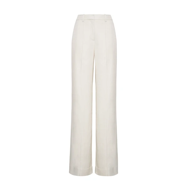 Model image front – Wyatt Pant