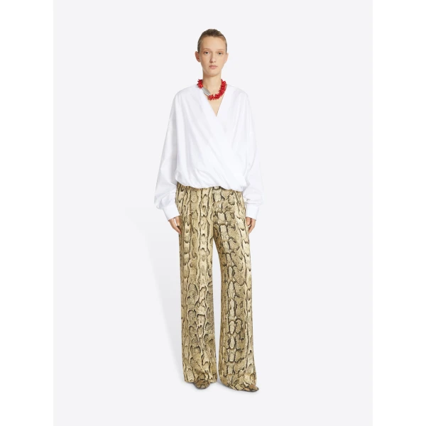 in cotton poplin.