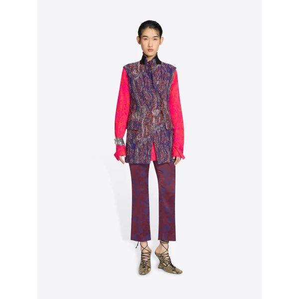 in double-dye Archive 1997 woven jacquard.