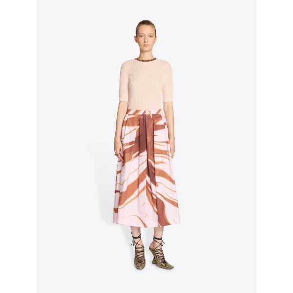 with all-over Tulip Petal print.