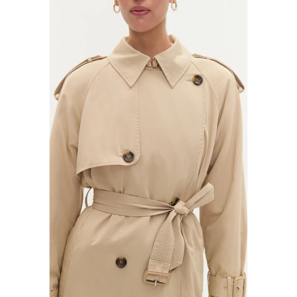 Aje clothing Aus Coats – structured silhouette with raw femininity from Luxury Shoes 
