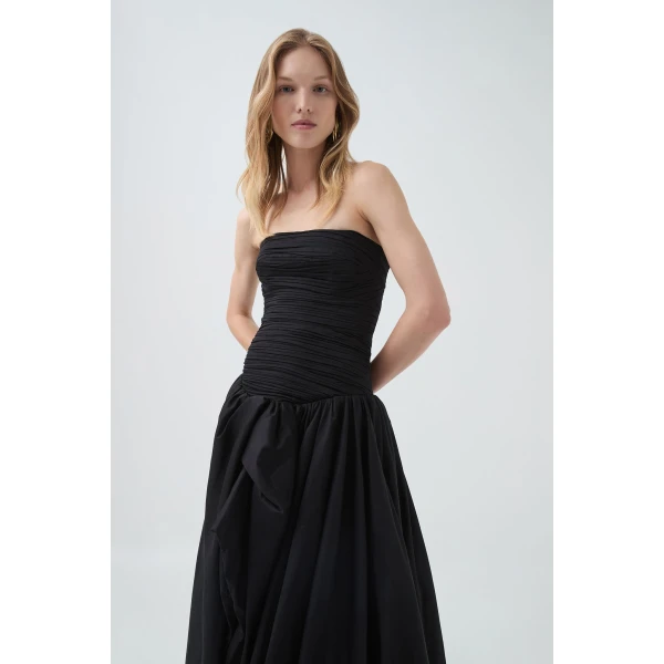 Aje Aus Dresses – structured silhouette with raw femininity from Luxury Shoes 