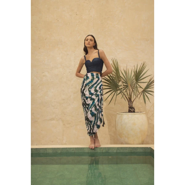 Andres Otalora luxury designer Top with bold silhouette in linen