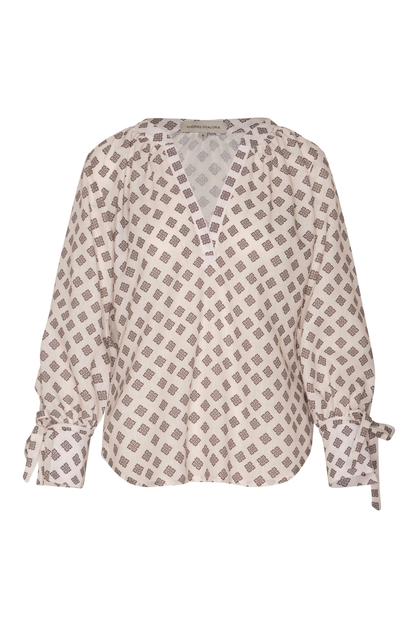Andres Otalora Colombian Designer Top - Luxury Womenswear Andres Otalora luxury designer Top with bold silhouette in linen