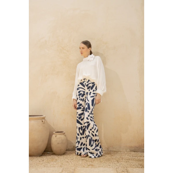Andres Otalora luxury designer Pant with bold silhouette in linen