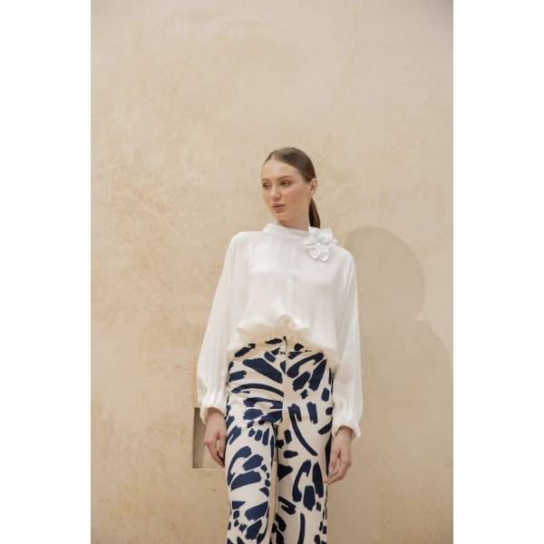 Andres Otalora luxury designer Pant with bold silhouette in linen