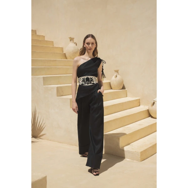 Andres Otalora luxury designer Pant with bold silhouette in linen