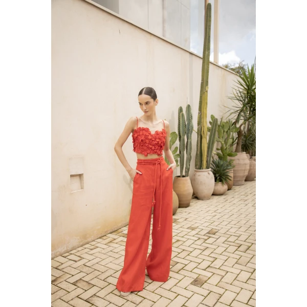 Andres Otalora luxury designer Top with bold silhouette in linen