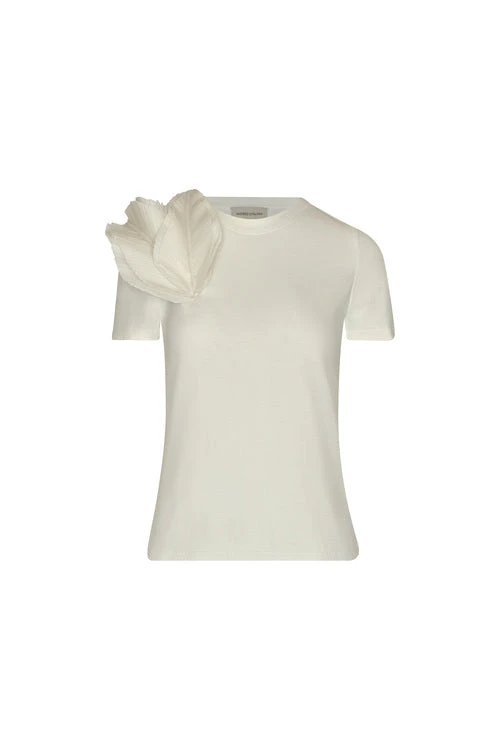 Andres Otalora Colombian Designer Top - Luxury Womenswear Andres Otalora luxury designer Top with bold silhouette in linen