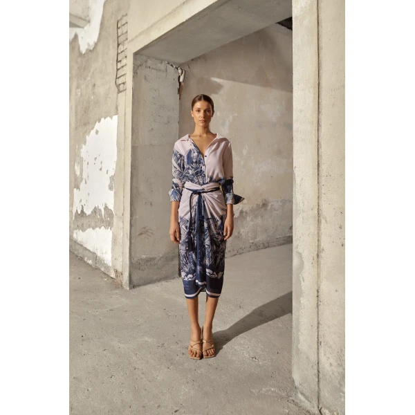 Andres Otalora luxury designer Top with bold silhouette in linen