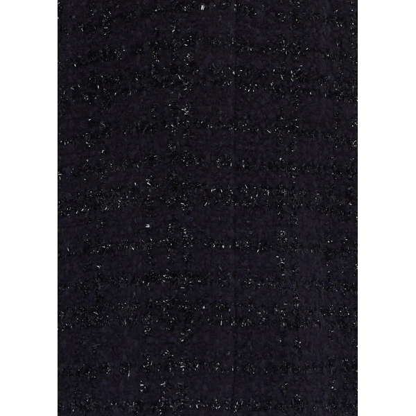 Invisible back zip closure