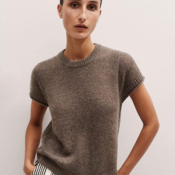 Me and Em Merino Cashmere Silk Shrunken Baby Tee
Responsibly Sourced Merino Wool with Cashmere + Silk Top, view 2