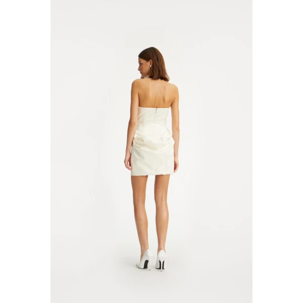 Rotate White from  Luxury Handbags – bold silhouette in vibrant color