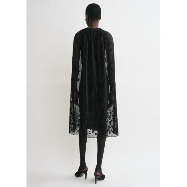Toteme Jackets with minimalist design at Luxury Shoes 