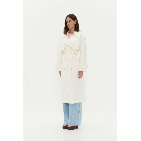 Aje Aus Coats – structured silhouette with raw femininity from Luxury Shoes 